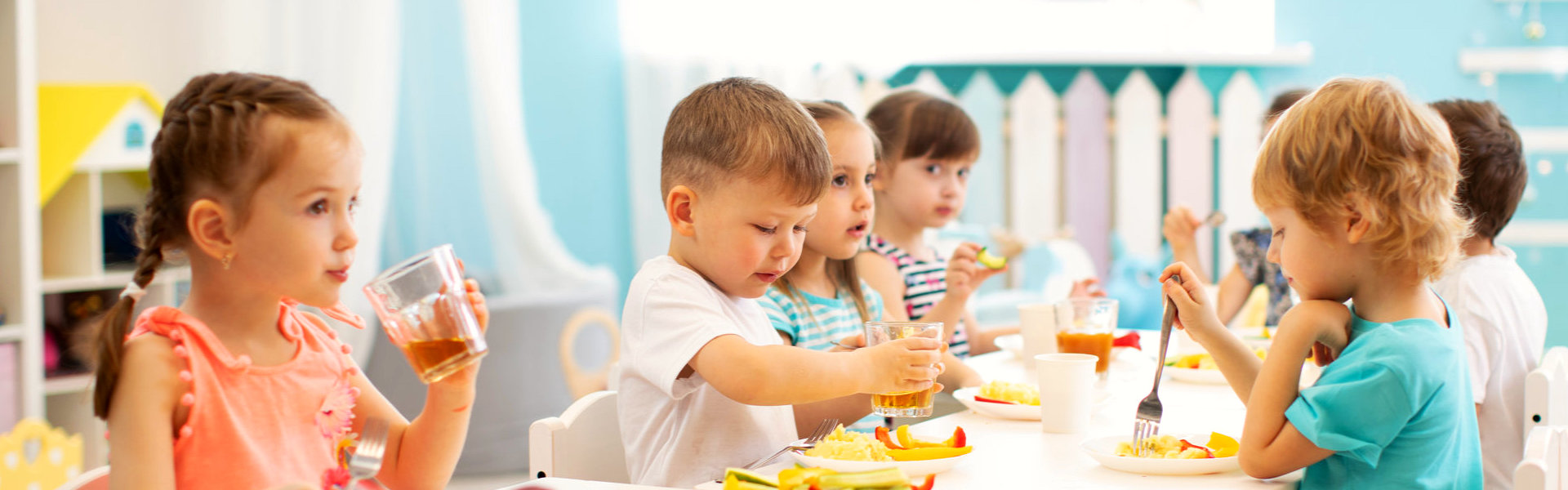 group of kids having breakfast